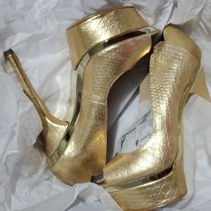 Bebe gold platform heels size 7 Farah